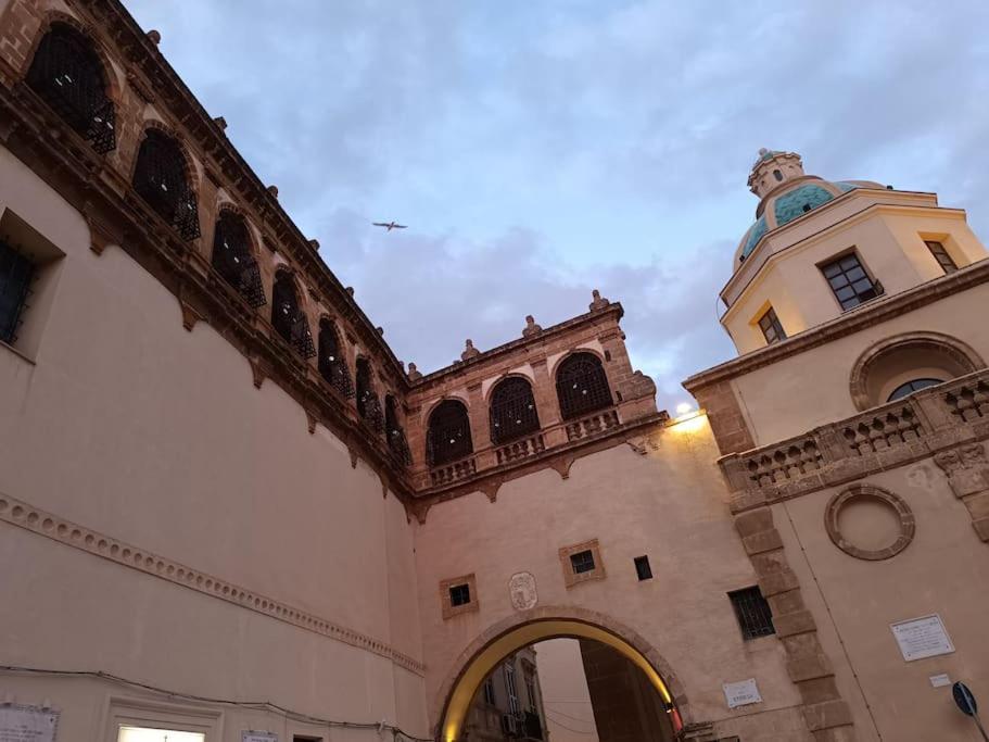 Dimora Nel Cuore Della Kasbah Mazara del Vallo Exterior photo